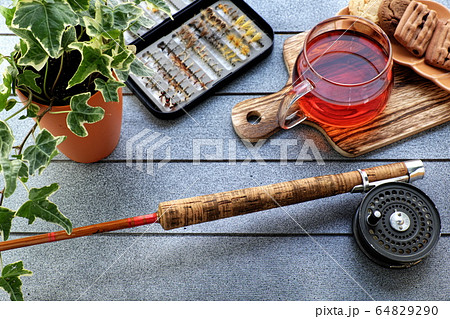 ティータイム 64829290