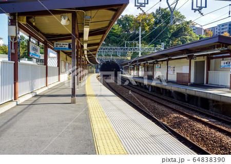 京急安針塚ホーム 64838390