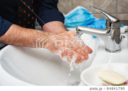Mask, gloves and hand washing to prevent the Mask, gloves and hand washing to prevent the 64841790