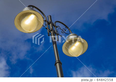 Vintage black iron street lamp 64842558