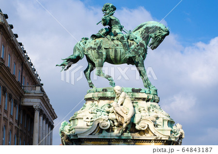 Equestrian statue of Prince Savoyai Eugen. Budapest, Hungary. 64843187