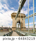 The Szechenyi Chain Bridge in Budapest, Hungary 64843219