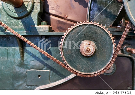 Vintage Engine Gears Vintage Engine Gears 64847312