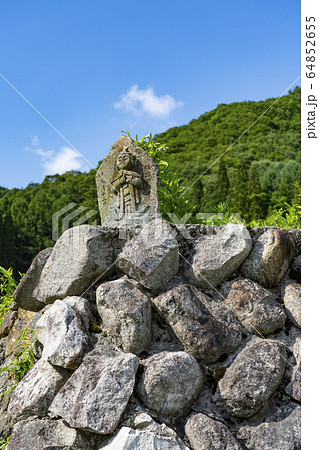 信州 白馬村 青鬼集落の石仏 信州 白馬村 青鬼集落の石仏 64852655