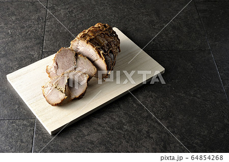 叉焼　チャーシュー 64854268