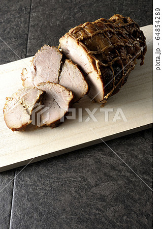 叉焼　チャーシュー 64854289