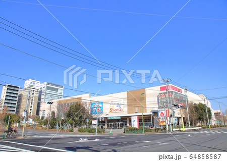 新鎌ヶ谷駅入口交差点　千葉県 64858587