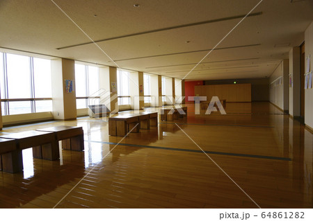 県庁の展望ホール 64861282