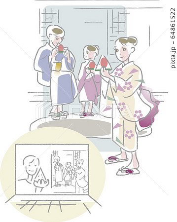 縁側でくつろぐ家族とオンラインで繋がる 64861522