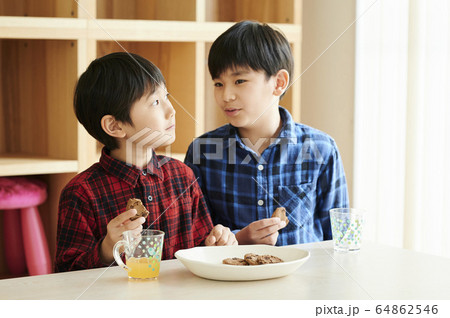 学童保育 お菓子 子供 学童保育 お菓子 子供 64862546