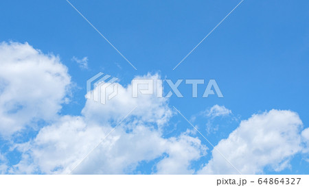 春の空 64864327