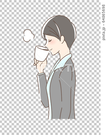一個女人喝McCup咖啡的側面 64865698