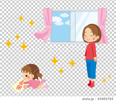室内で遊ぶ小さい女の子と換気をした綺麗な空気に安心するママ 64869784