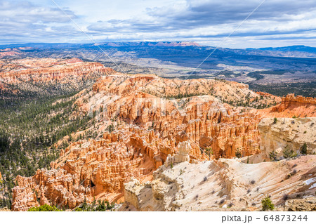 Bryce Canyon National Park, Utah, USA Bryce Canyon National Park, Utah, USA 64873244