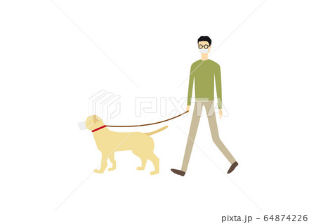 マスクをする男性と犬 マスクをする男性と犬 64874226
