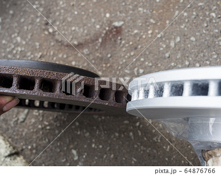 新旧のディスクブレーキ02 新旧のディスクブレーキ02 64876766