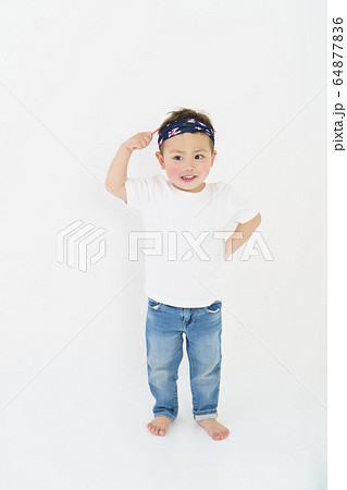 男の子 白バック かわいい 男の子 白バック かわいい 64877836