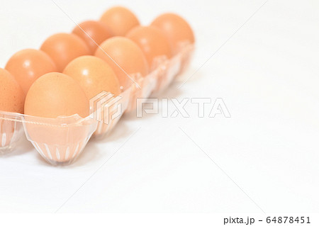 プラパックの赤たまご 64878451