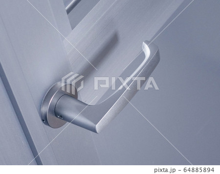 ドアノブ(レバー式アルミドア/鍵なし) 64885894