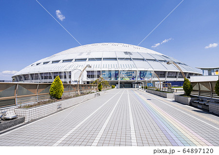 バンテリンドームナゴヤ ナゴヤドームと連絡歩道橋 バンテリンドームナゴヤ ナゴヤドームと連絡歩道橋 64897120