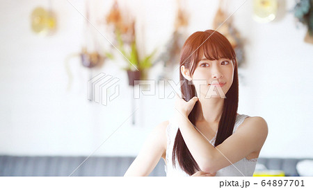 美容　スキンケア　ヘアケア 64897701