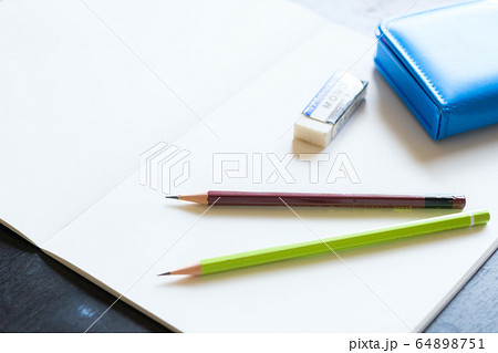 子供の勉強 64898751