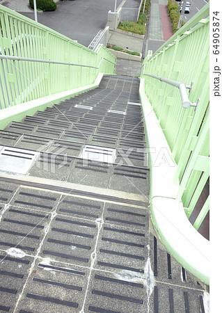 歩道橋 64905874
