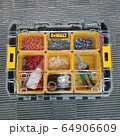 電気 工具 技術者 64906609