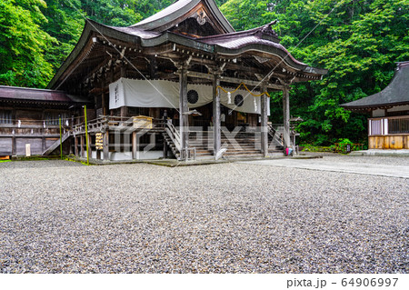 雨の戸隠神社・中社 雨の戸隠神社・中社 64906997