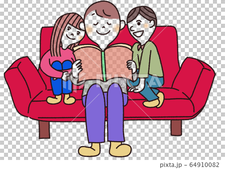 家庭在沙發上看書 64910082