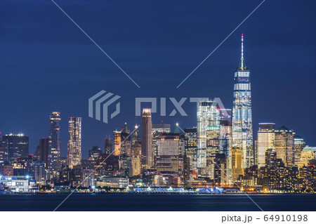 new york city skyline at night,new york,usa. 64910198