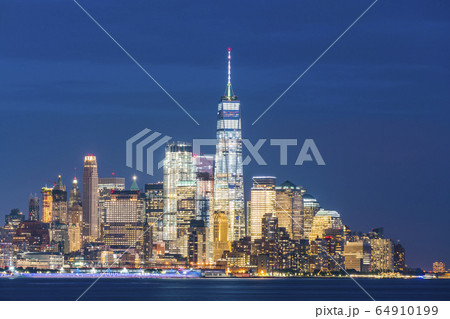 new york city skyline at night,new york,usa. 64910199
