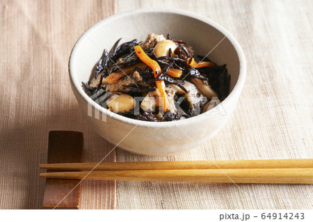 ひじき煮 64914243