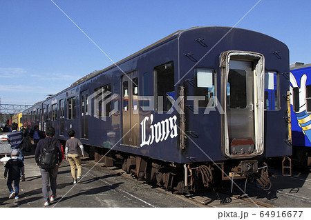 西武鉄道 9000系電車の廃車体 横瀬車両基地一般公開 の写真素材