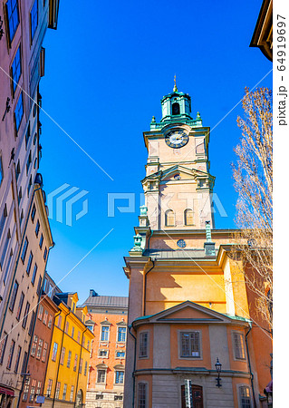 View with Storkyrkan (The Great Church), officially named Sankt Nikolai kyrka (Church of St. Nicholas) and informally called Stockholms domkyrka (Stockholm Cathedral). 64919697