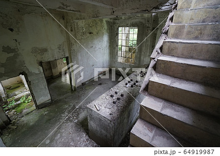 廃墟 二居変電所跡 新潟県南魚沼郡湯沢町 廃墟 二居変電所跡 新潟県南魚沼郡湯沢町 64919987