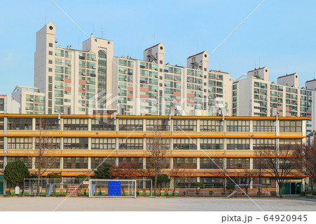 アパート マンション 不動産 64920945