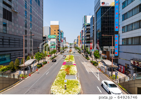 八王子駅北口　駅前大通り 64926746