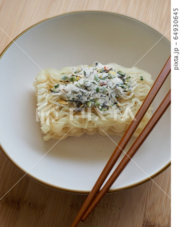 韓国 韓国料理 ビーフン 64930645