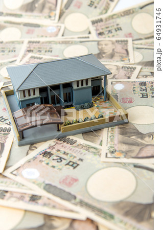 【ステイホーム　一万円札】 64931746