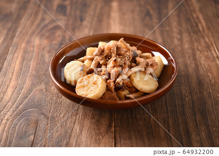 長芋と鶏肉のにんにく味噌バター炒め 64932200