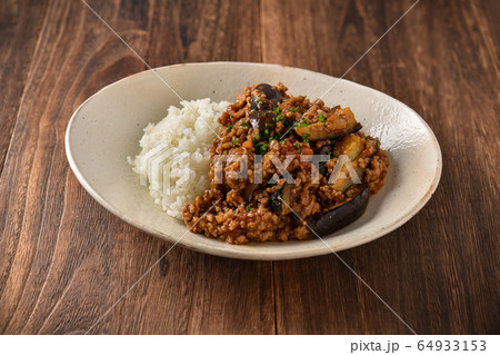 なすとトマトのひき肉カレー なすとトマトのひき肉カレー 64933153