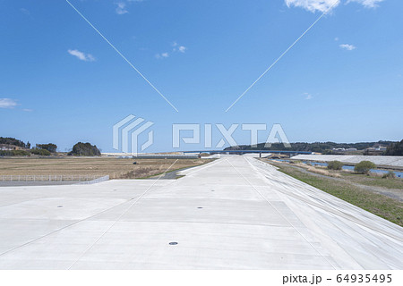 防潮堤 堤防 インフラ 防災 減災 防潮堤 堤防 インフラ 防災 減災 64935495