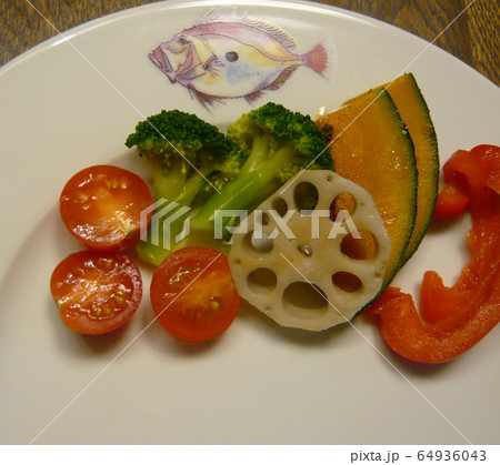 焼き野菜サラダ 64936043