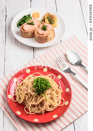タラコ料理 二種類 タラコ料理 二種類 64938468