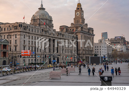 《上海》上海租界の洋館・外灘の夕景 64940329