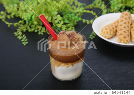 タルゴナコーヒー タルゴナコーヒー 64941144