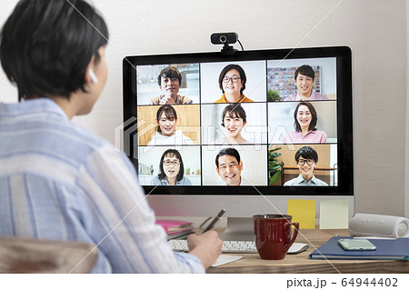 オンラインミーティング　ウェブ会議　イメージ 64944402