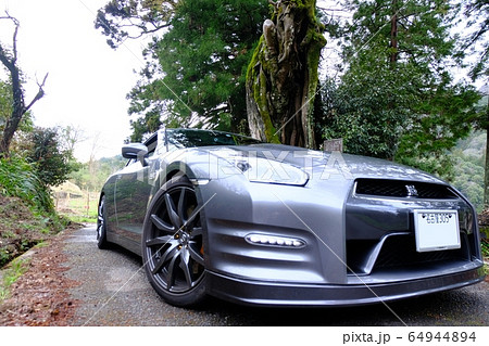 GT-R R35 GT-R R35 64944894