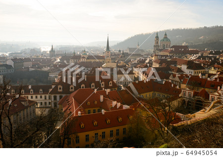 【プラハ】プラハの街並み 64945054